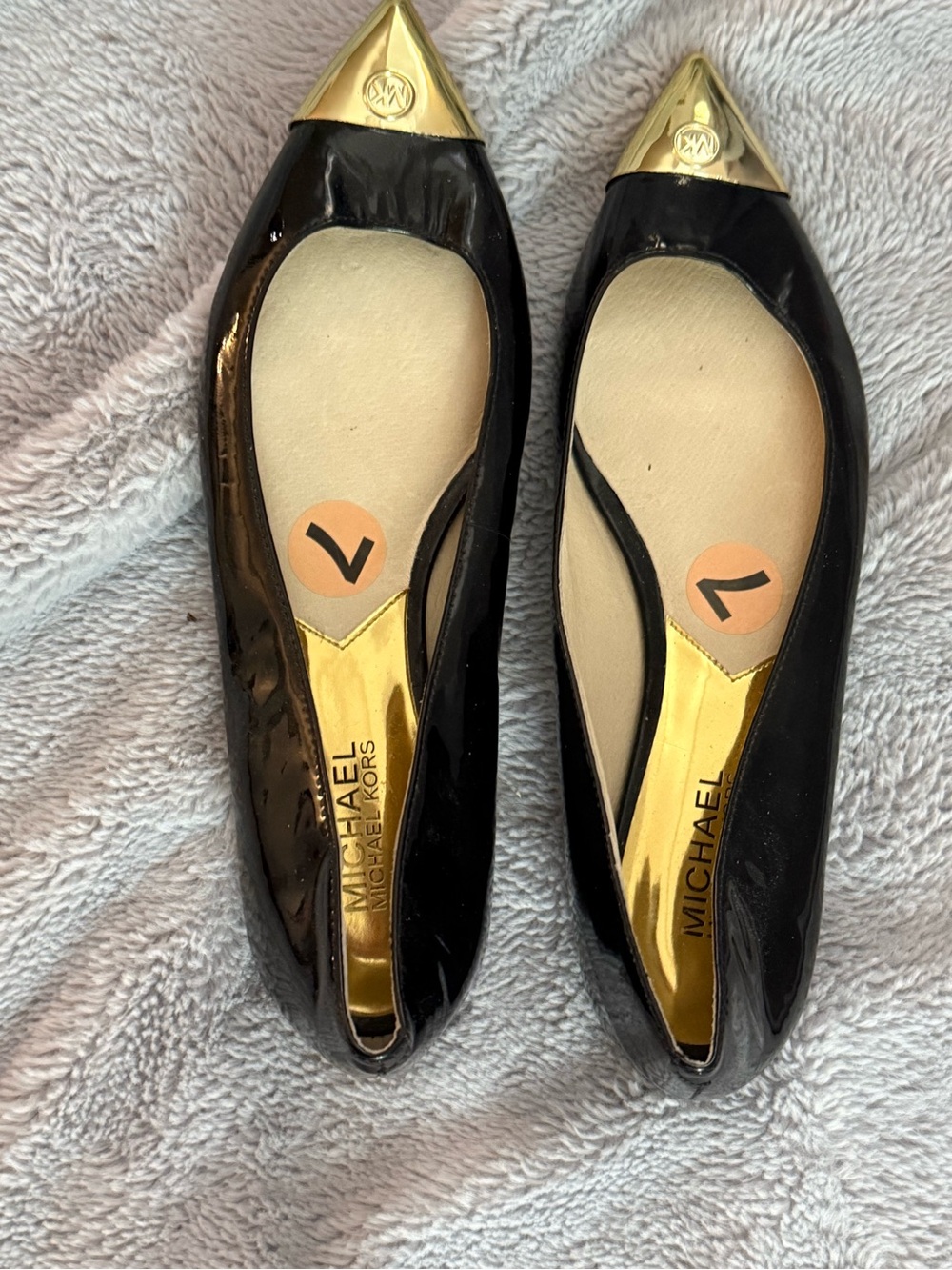 Michael Kors Black Patent Pointed Toe Flats with Gold Cap SIZE 7